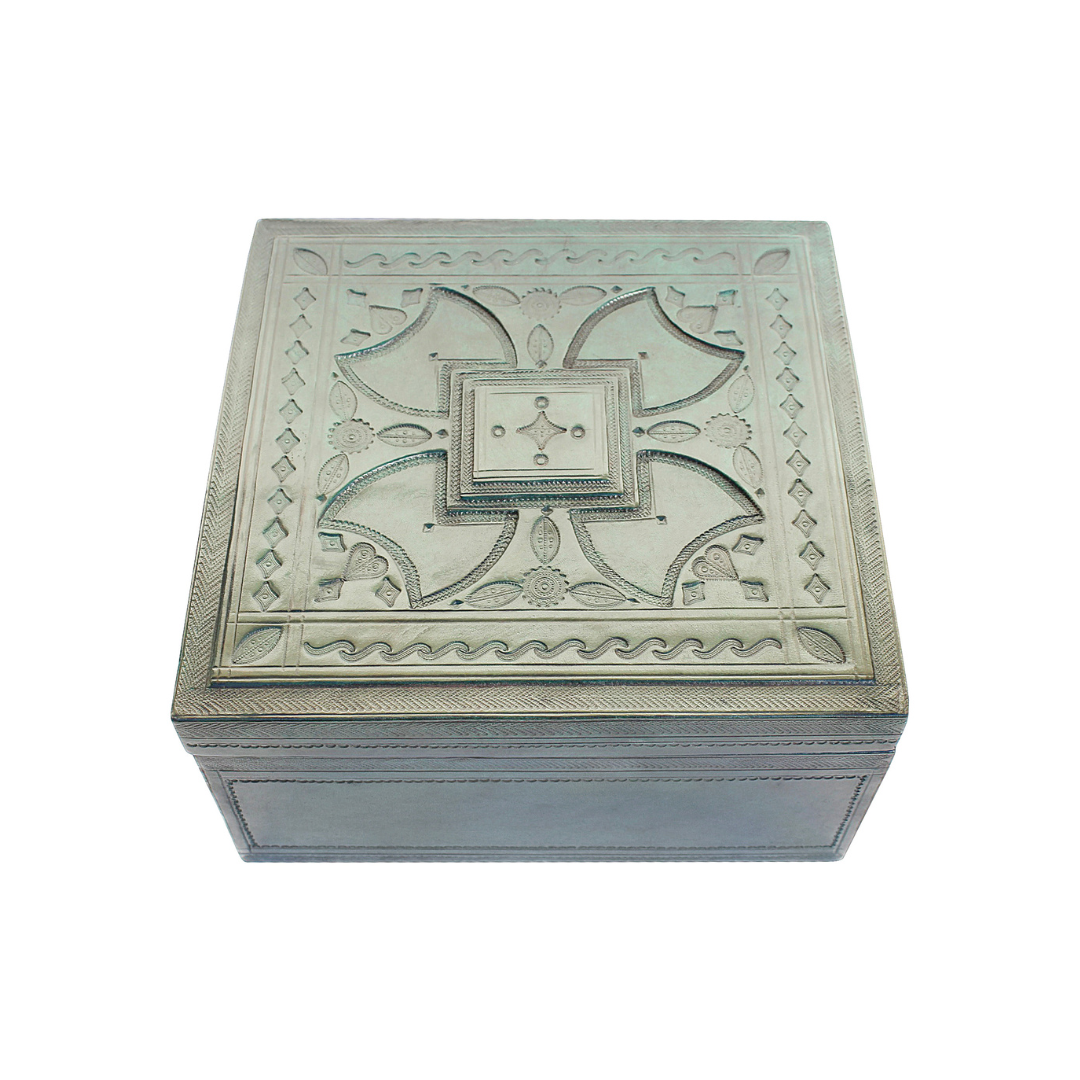 Leather Box & Tea Set