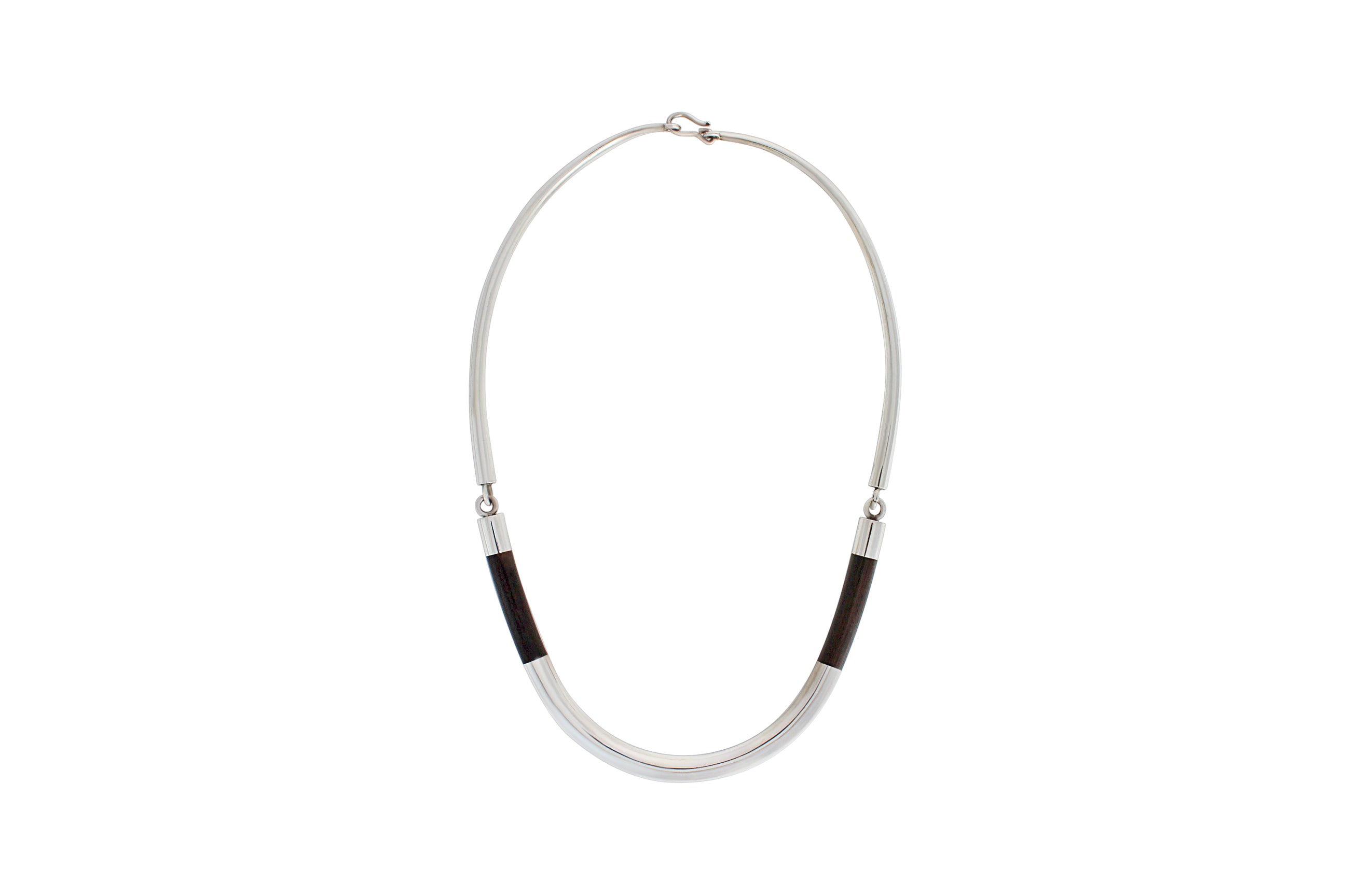 Pointed Choker